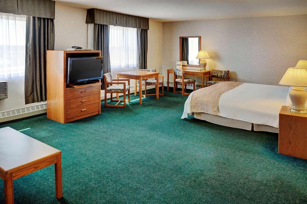 Coast Fort St John Hotel Fort St. John Room photo