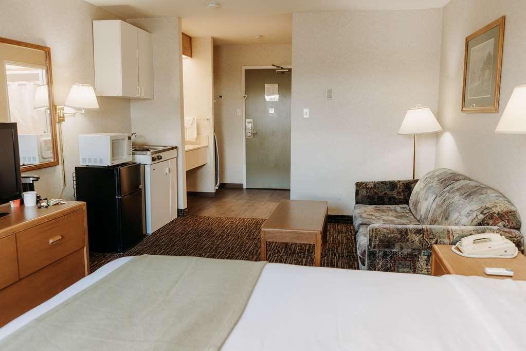 Coast Fort St John Hotel Fort St. John Room photo